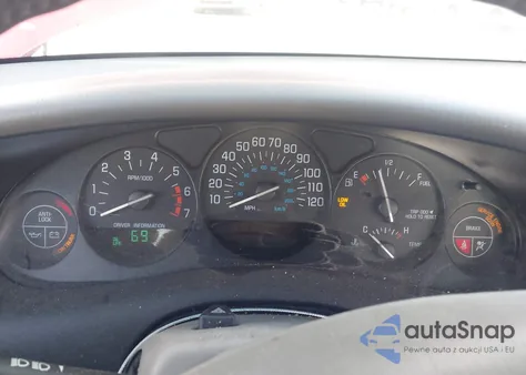 2003 Buick Regal Gs z USA, uszkodzony, nr VIN 2G4WF551931248274